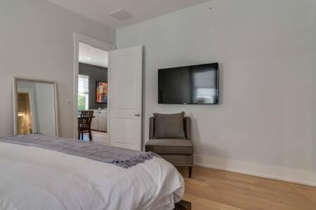 The Briar - Luxurious Condo Near Vanderbilt, Nashville Eksteriør bilde
