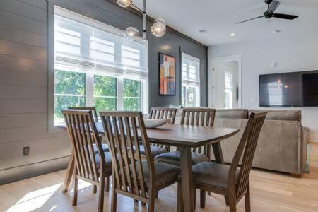 The Briar - Luxurious Condo Near Vanderbilt, Nashville Eksteriør bilde