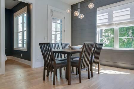 The Briar - Luxurious Condo Near Vanderbilt, Nashville Eksteriør bilde